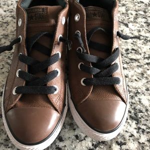 Kids converse sneakers